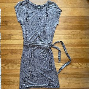 Three Dots / Snakeskin print wrap mini dress